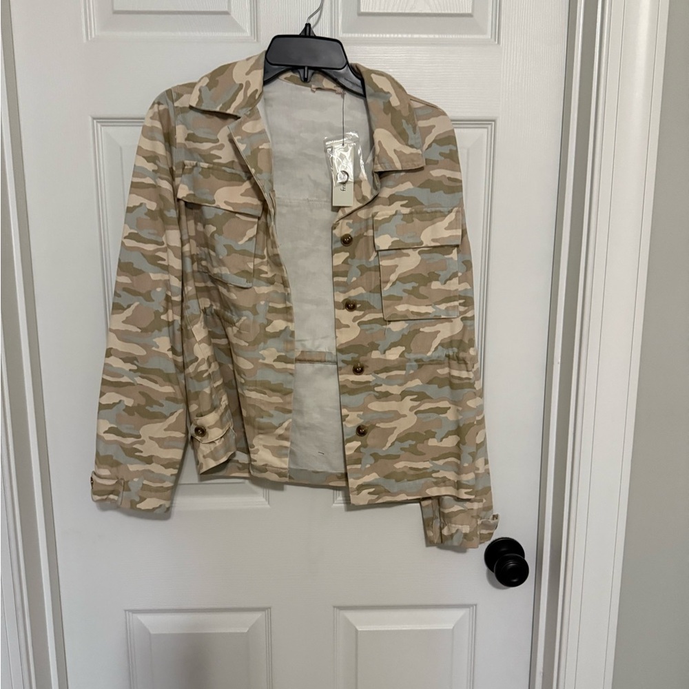 Francesca's Collections Multi-Color Camouflage Jacket